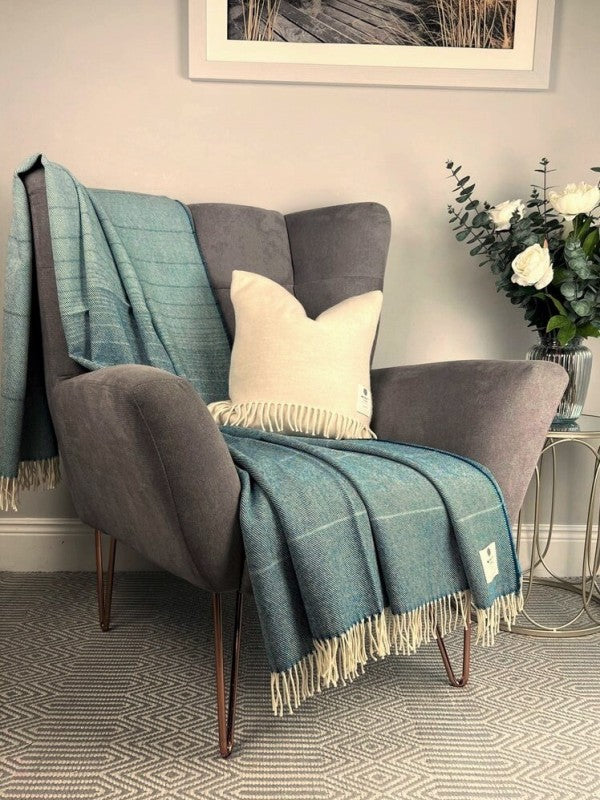 Alpaca Throw – Petrol Ómbre - McNutt of Donegal - unfolded