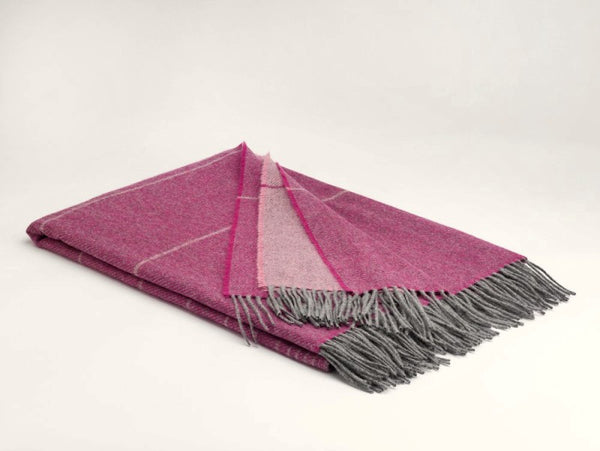 Cashmere and Merino Throw – Northen Lights Fuchsia - McNutt of Donegal