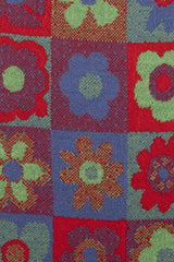 Happy Scarf - Falshbang - McKernan - close up