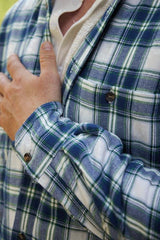 Collar Fleece Lined Flannel Shirt – Douglas Blue Tartan - Lee Valley - cuff