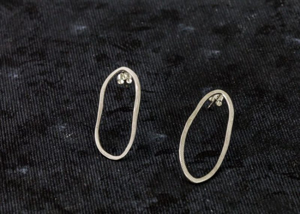Drift Stud Earrings – Sterling Silver – Lynsey de Burca