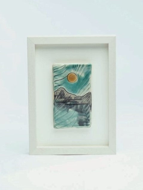 Scáth na gealaí - Moon shadow - Framed Tile - Sarah McKenna