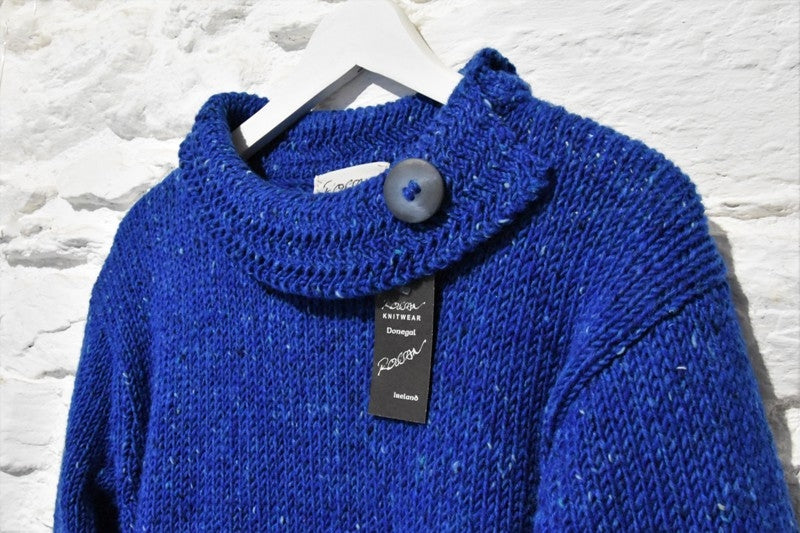 Boat neck and herringbone edges sweater - Bright Blue – Rossan Knitwear - neck detailing