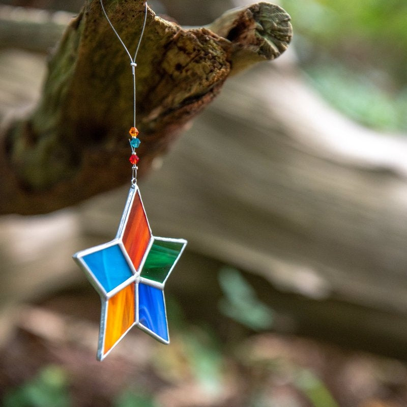 Rainbow Star - Stained Glass Suncatcher – Ard aLume