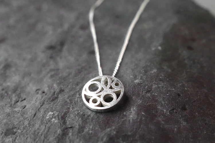 Small Flow Pendant - Sterling Silver – Miriam Wade 