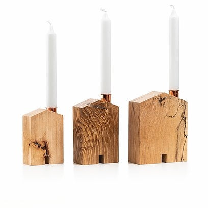 Teach –  Candle Holders – Sam agus Nessa